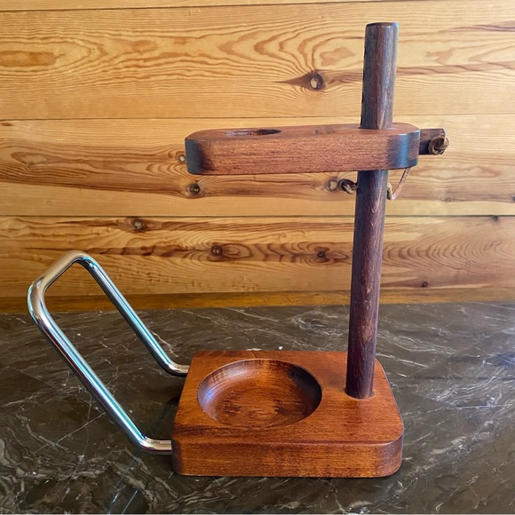 🔥5 for $20 - Wine Bottle Holder & Server - Picture 7 of 10